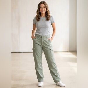 🥳 Vintage Cabela’s Women’s Green Straight Leg Cargo Pants Size 14 Outdoor Hiking